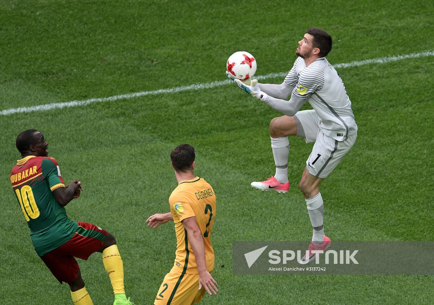 Football. 2017 FIFA Confederations Cup. Cameroon vs. Australia