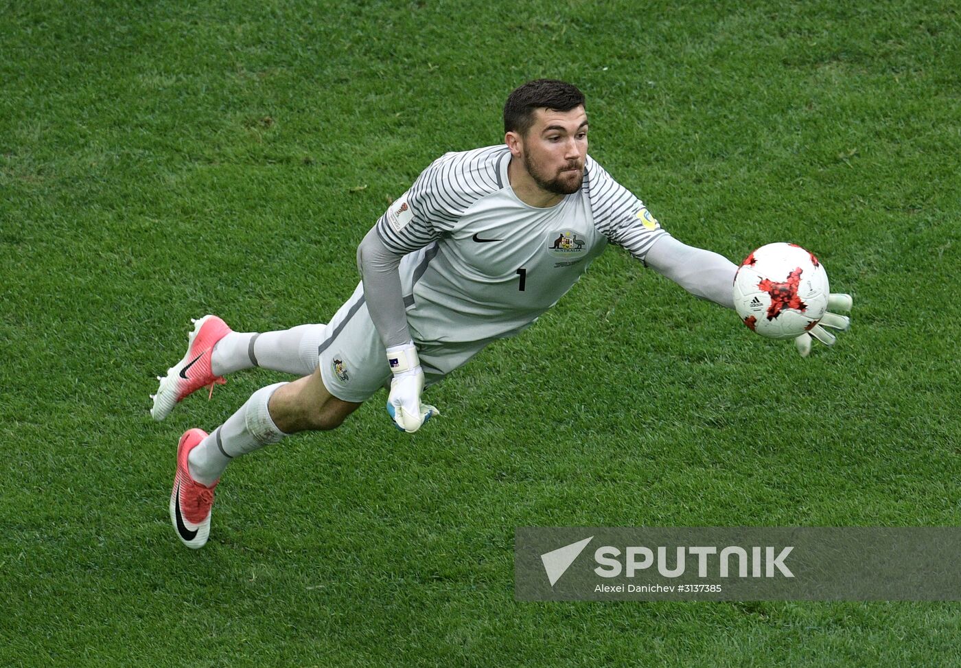 Football. 2017 FIFA Confederations Cup. Cameroon vs. Australia