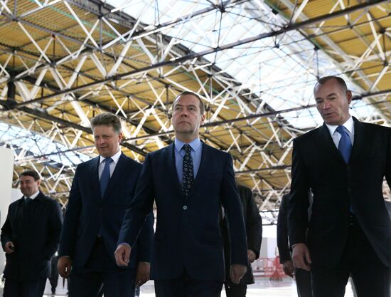 Prime Minister Medvedev visits Sheremetyevo international airport