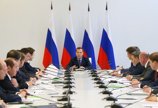Prime Minister Medvedev visits Sheremetyevo international airport