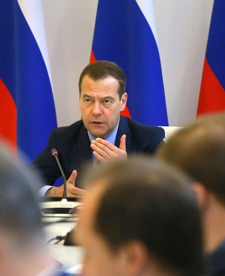 Prime Minister Medvedev visits Sheremetyevo international airport