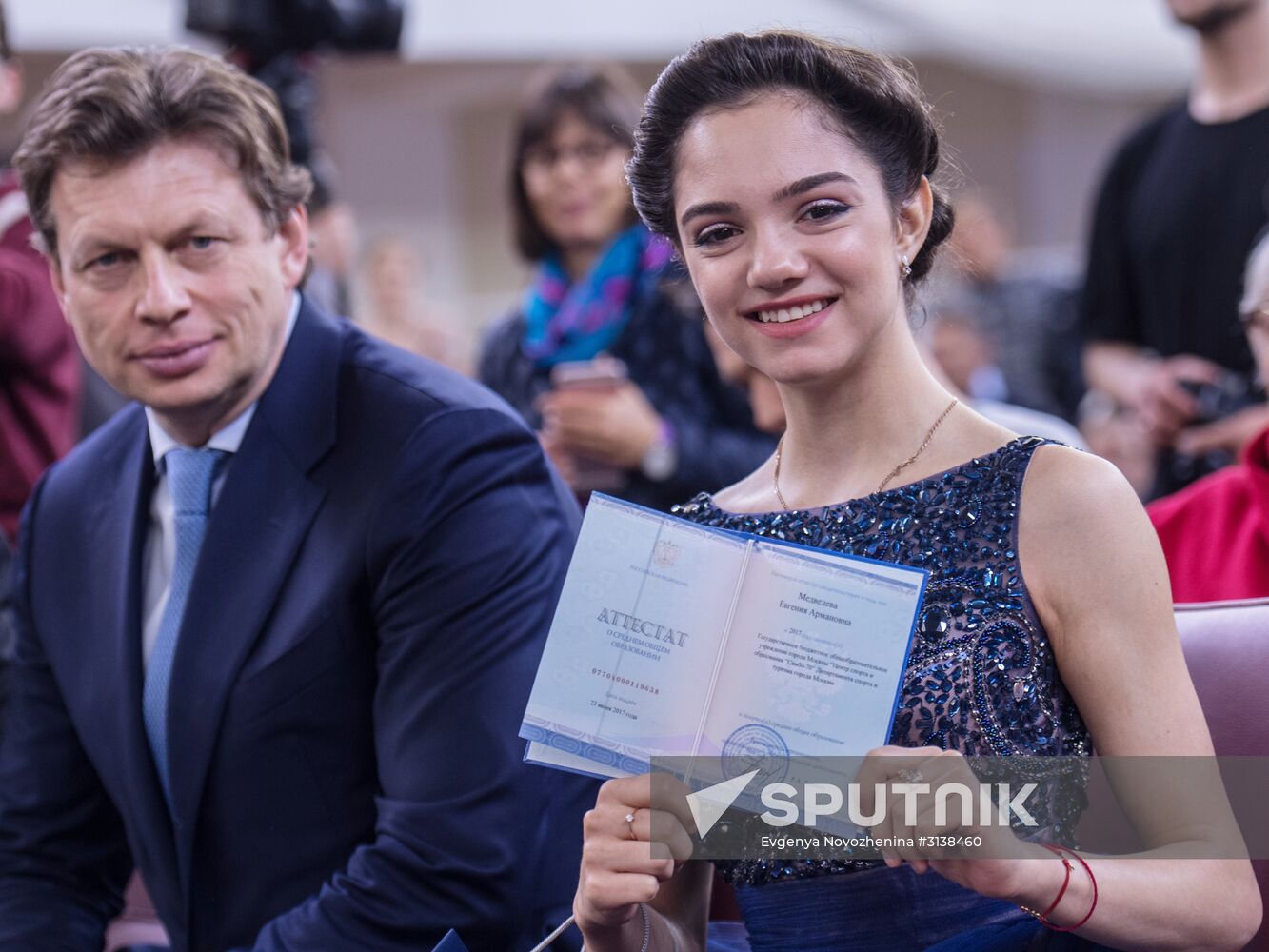 Figure skater Evgenia Medvedeva gets graduation certificate
