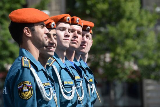 Graduation ceremony of Emergencies Ministry's cadets on Red Square
