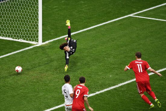 Football. 2017 FIFA Confederations Cup. Mexico vs. Russia