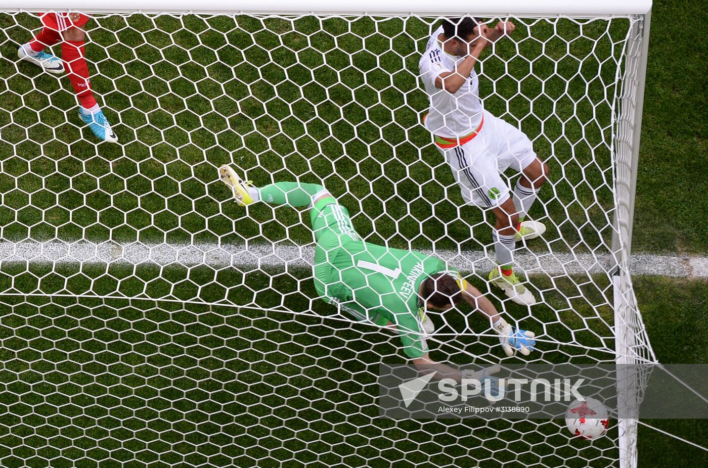 Football. 2017 FIFA Confederations Cup. Mexico vs. Russia