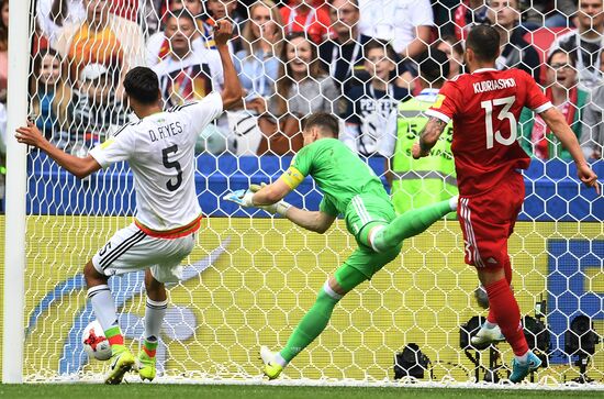 Football. 2017 FIFA Confederations Cup. Mexico vs. Russia
