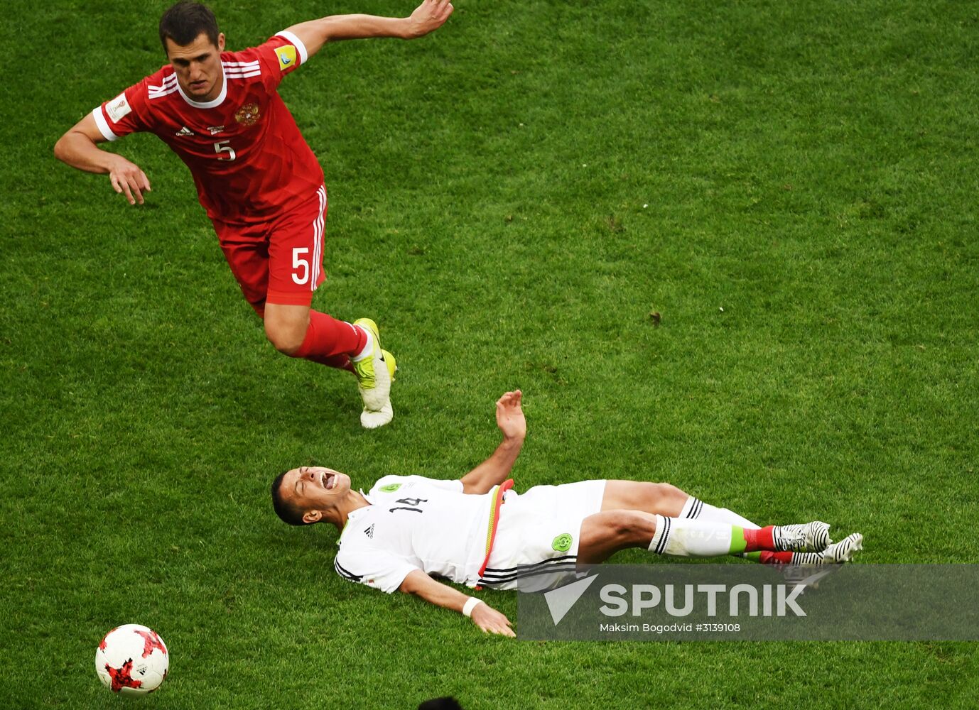 Football. 2017 FIFA Confederations Cup. Mexico vs. Russia