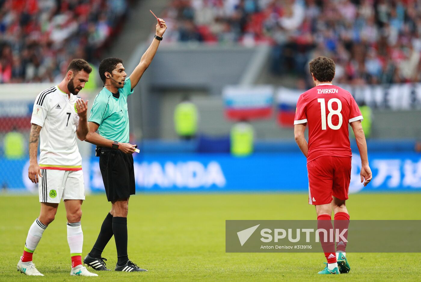 Football. 2017 FIFA Confederations Cup. Mexico vs. Russia