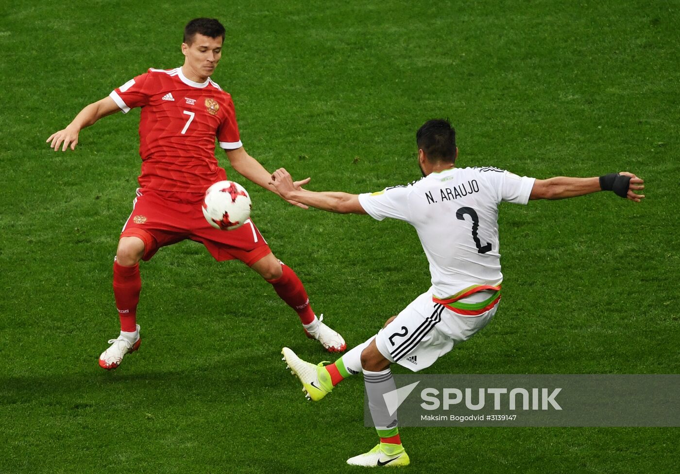 Football. 2017 FIFA Confederations Cup. Mexico vs. Russia