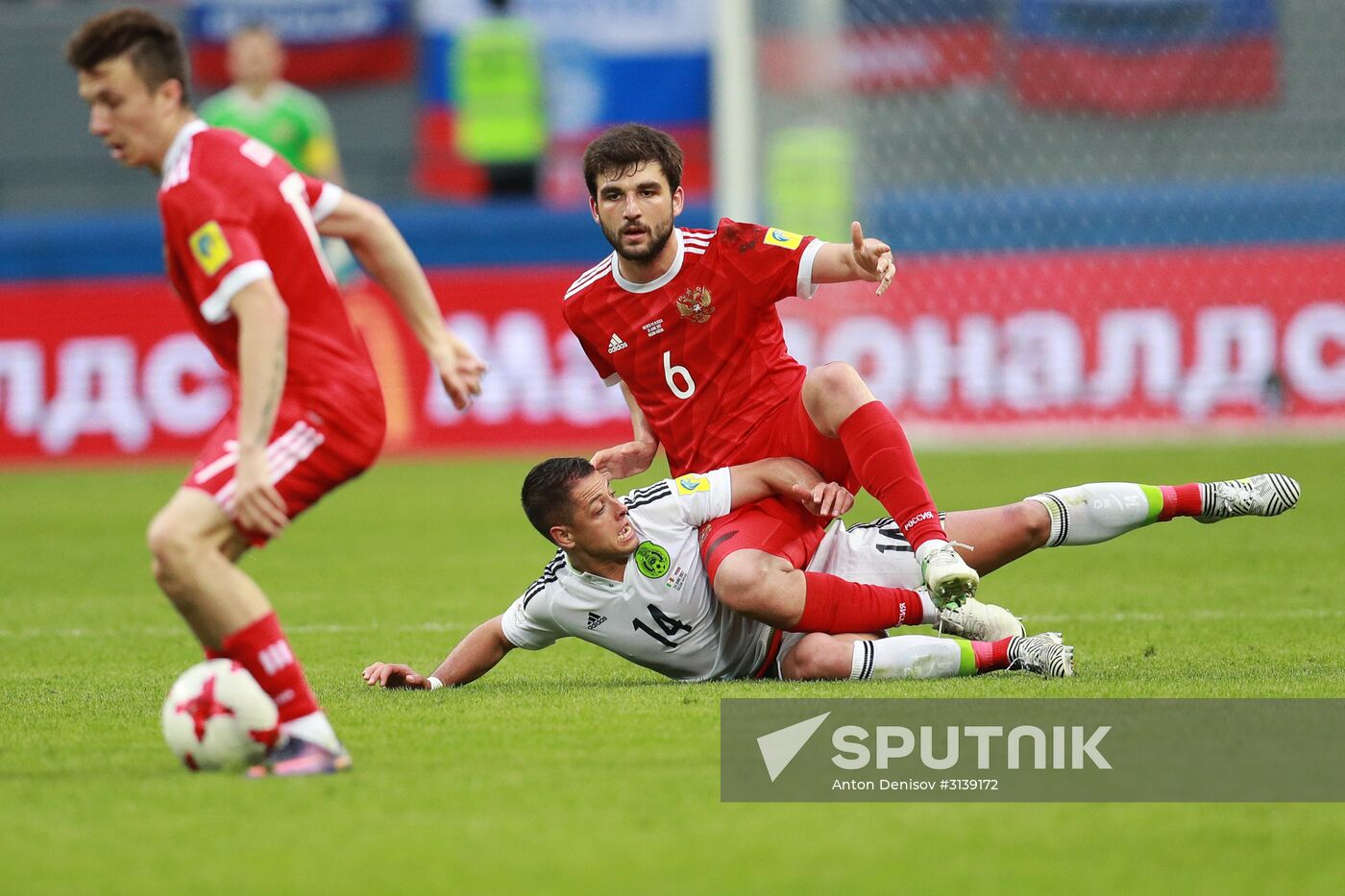 Football. 2017 FIFA Confederations Cup. Mexico vs. Russia