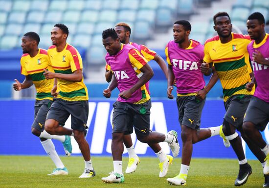 Football. 2017 FIFA Confederations Cup. Training session of Cameroon's national team