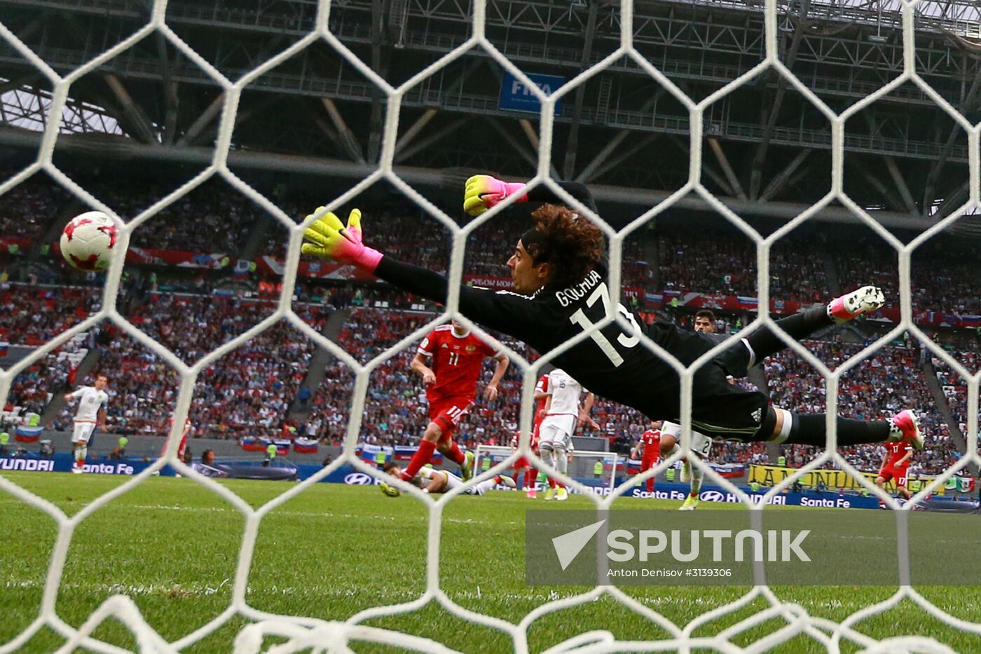 Football. 2017 FIFA Confederations Cup. Mexico vs. Russia