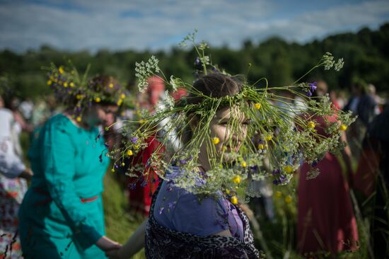 Midsummer Day celebrated outside Moscow