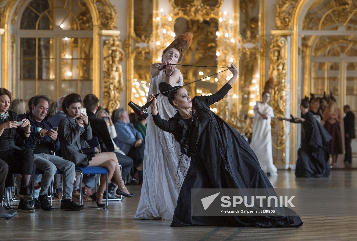 "Associations" theatrical gothic fashion show in Tsarskoye Selo