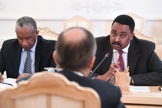 Russian Foreign Minister Sergei Lavrov meets with his Ethiopian counterpart Workneh Gebeyehu