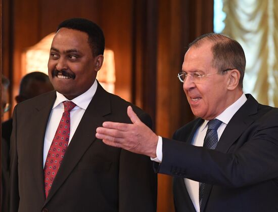 Russian Foreign Minister Sergei Lavrov meets with his Ethiopian counterpart Workneh Gebeyehu