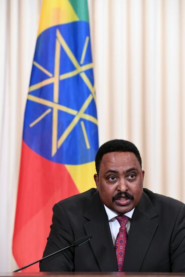 Russian Foreign Minister Sergei Lavrov meets with his Ethiopian counterpart Workneh Gebeyehu