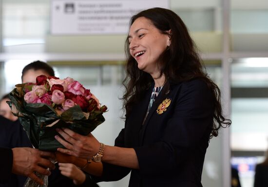 Russian national chess teams return to Moscow