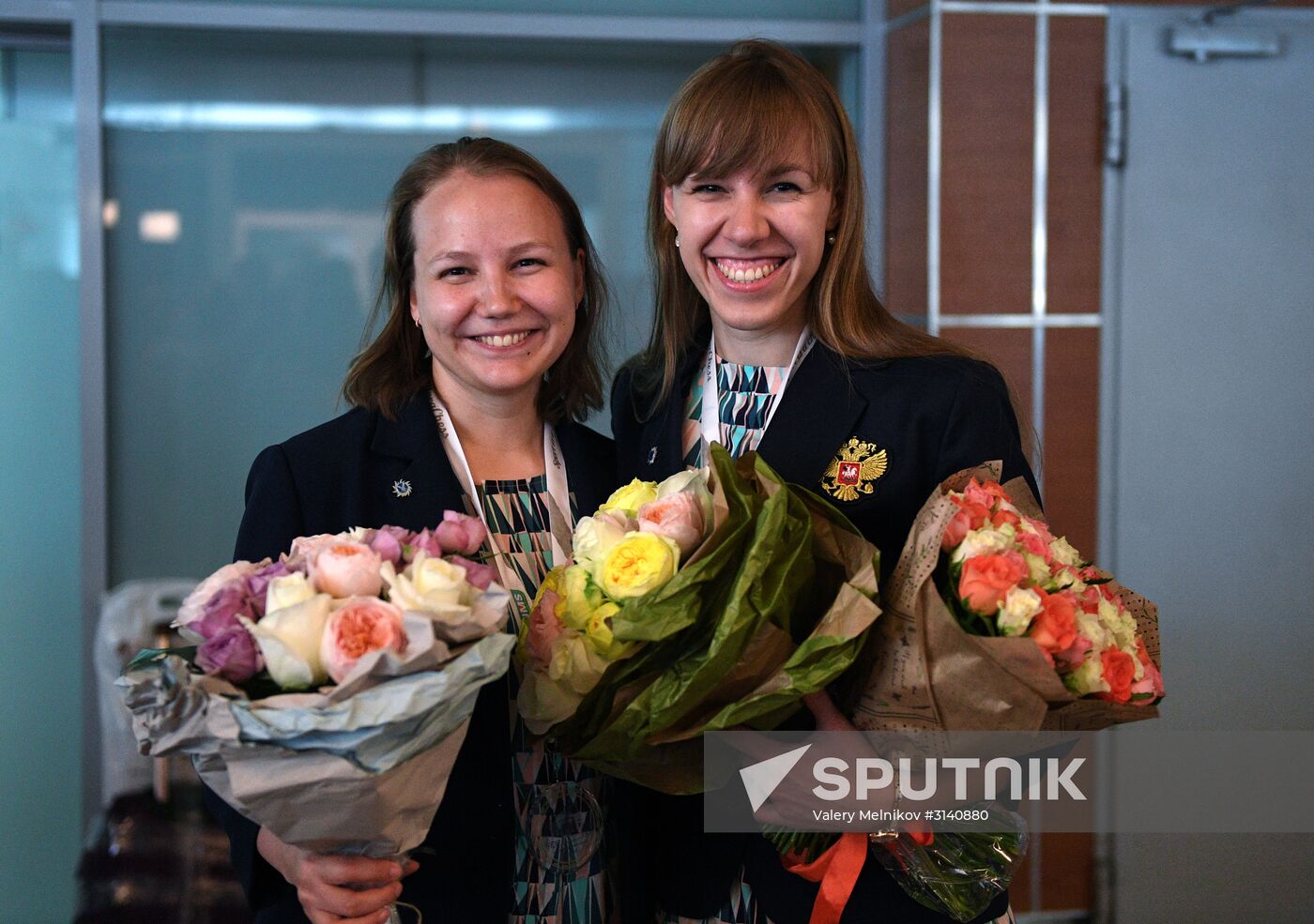 Russian national chess teams return to Moscow