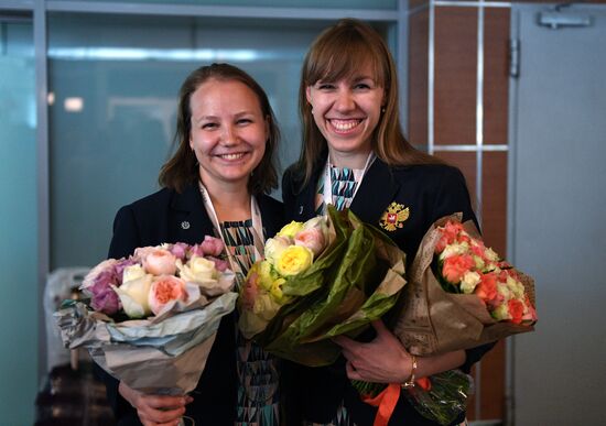 Russian national chess teams return to Moscow