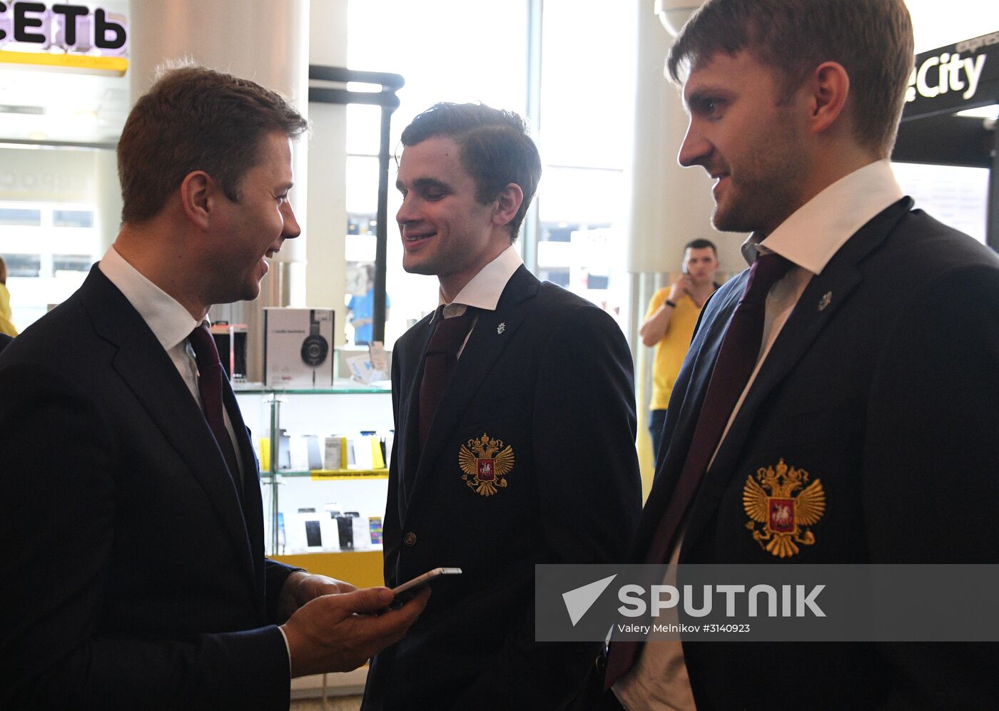 Russian national chess teams return to Moscow