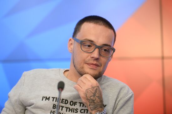 News conference on signing partner agreement between Spartak Moscow and Lu Gang by Guf