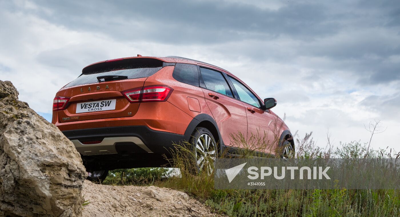 AvtoVAZ presents new Lada Vesta SW and Lada Vesta SW Cross
