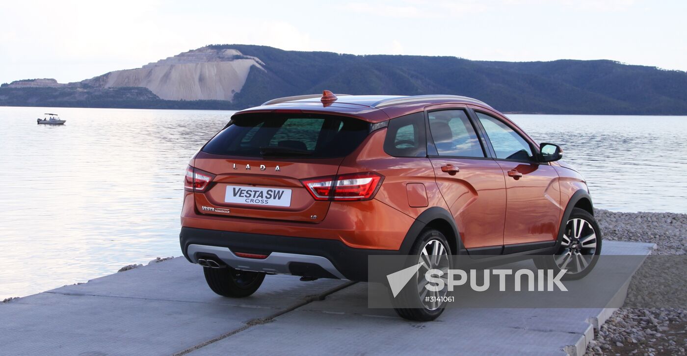AvtoVAZ presents new Lada Vesta SW and Lada Vesta SW Cross