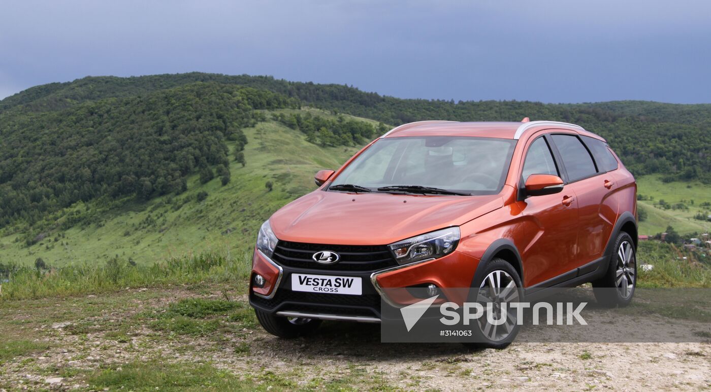 AvtoVAZ presents new Lada Vesta SW and Lada Vesta SW Cross