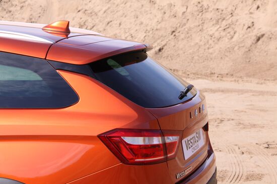 AvtoVAZ presents new Lada Vesta SW and Lada Vesta SW Cross