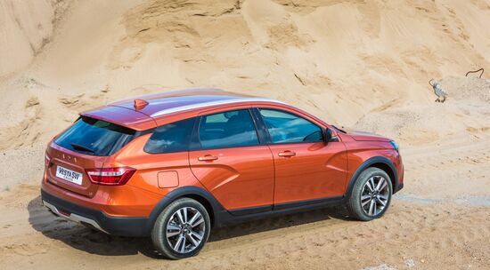 AvtoVAZ presents new Lada Vesta SW and Lada Vesta SW Cross