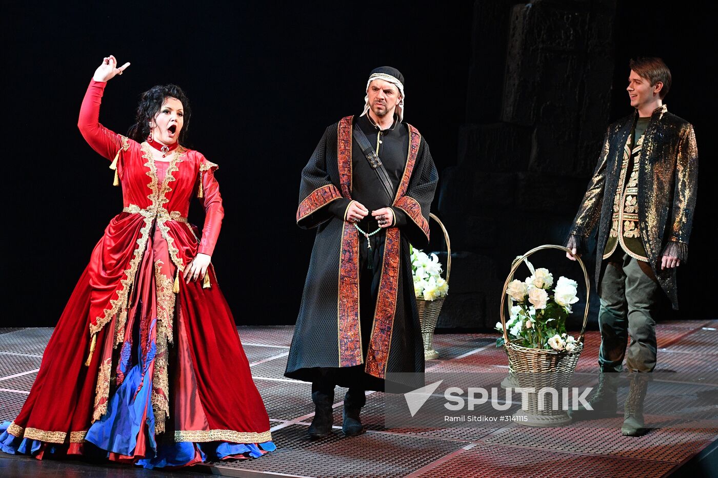 Il Trovatore opera presented at Helikon Opera