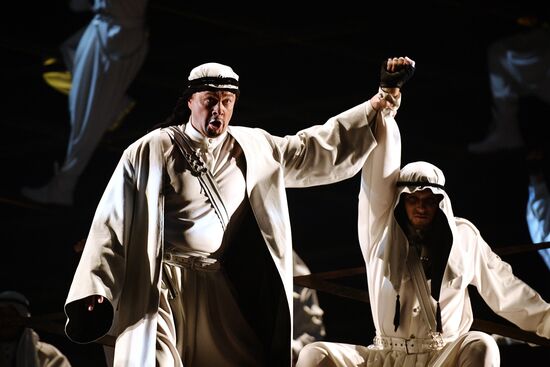 Il Trovatore opera presented at Helikon Opera
