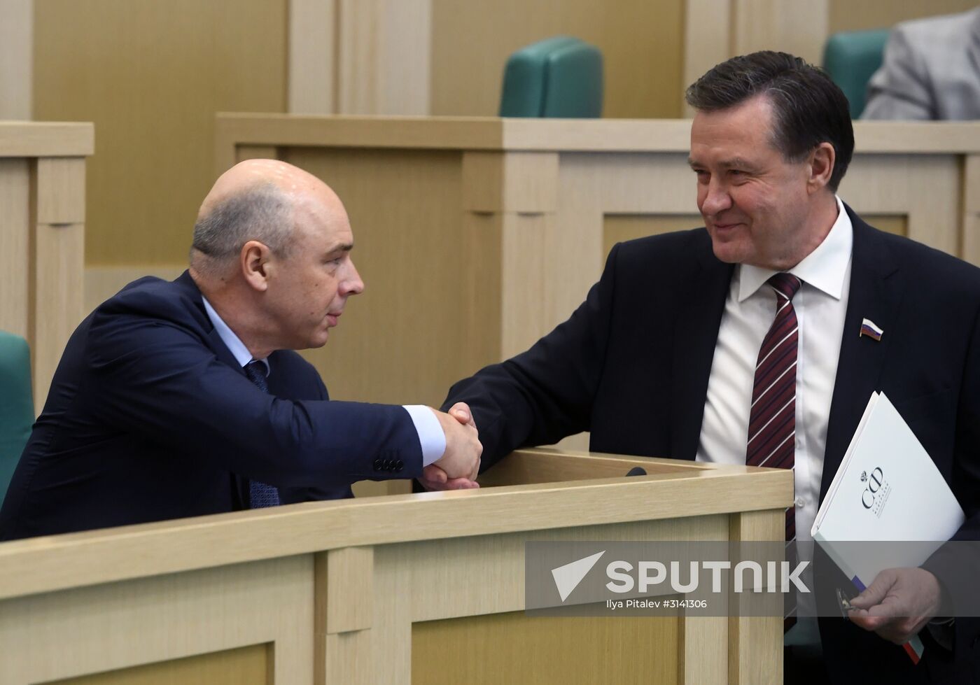 Federation Council holds session