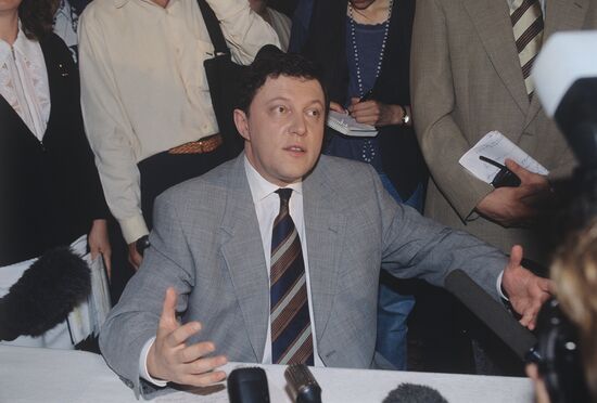 Russian presidential candidate Grigory Yavlinsky