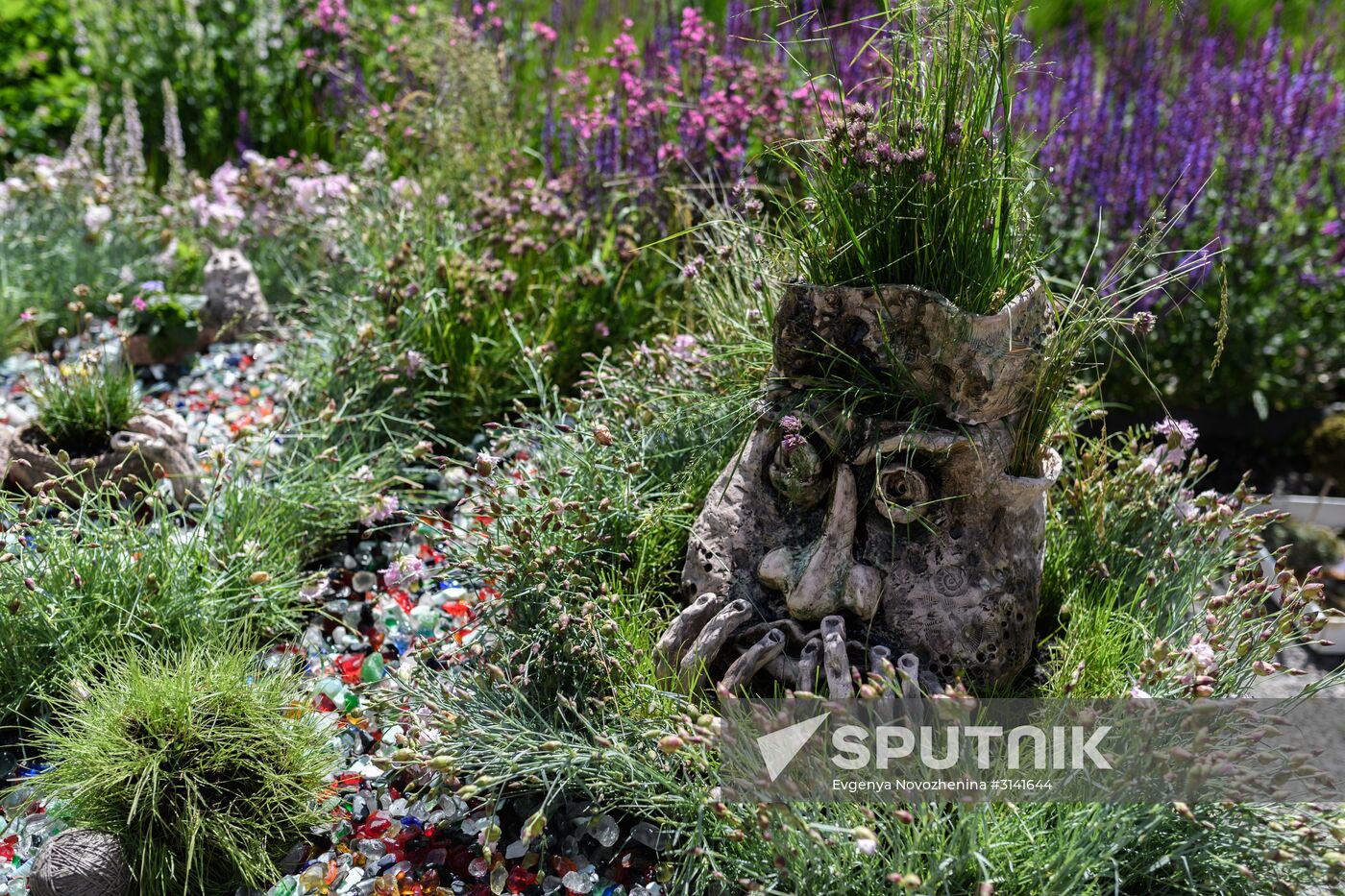 Sixth Moscow Flower Show in Muzeon Park