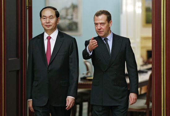Russian Prime Minister Dmitry Medvedev meets with President of Vietnam Tran Dai Quang