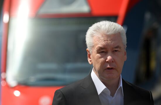 Moscow Mayor Sergei Sobyanin visits renovated Red Hall of Kievsky railway station