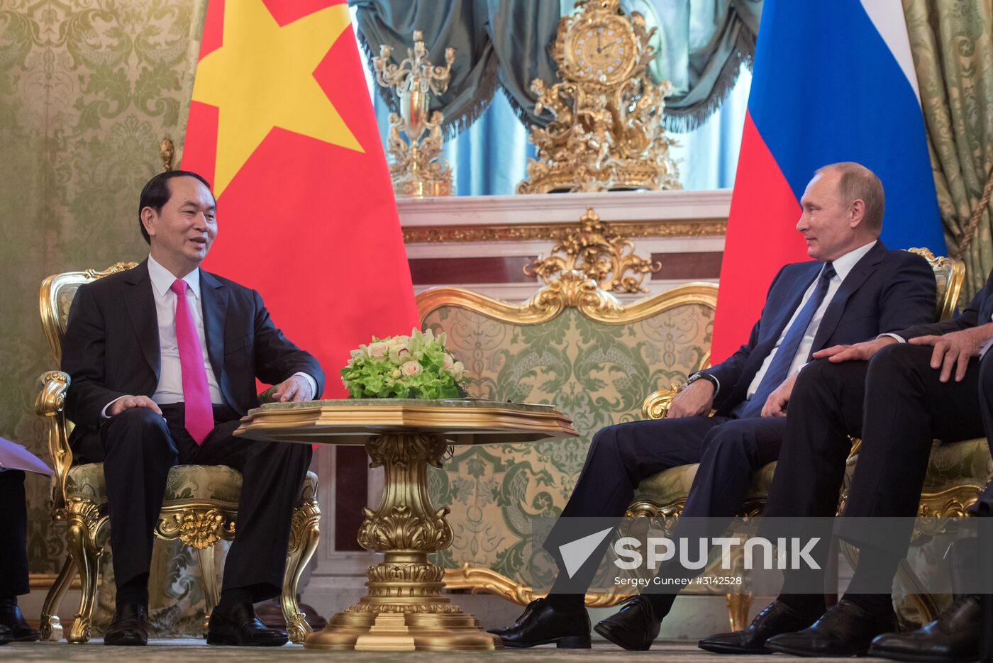 Russian President Vladimir Putin meets with President of Vietnam Tran Dai Quang