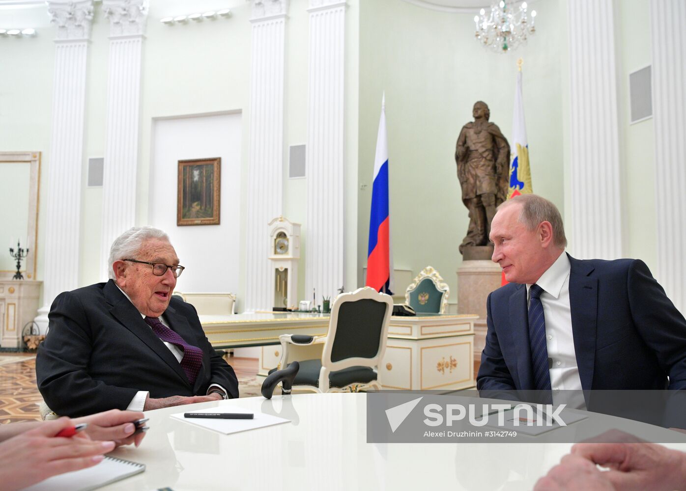 President Vladimir Putin meets with former US Secretary of State Henry Kissinger