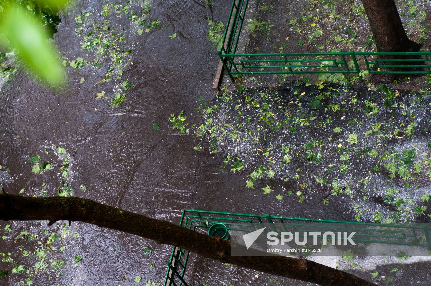 Rain in Moscow