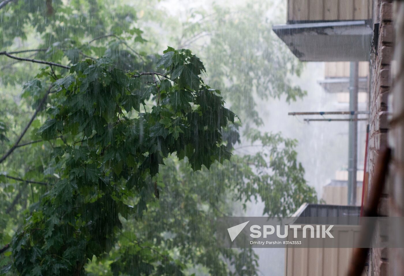 Rain in Moscow