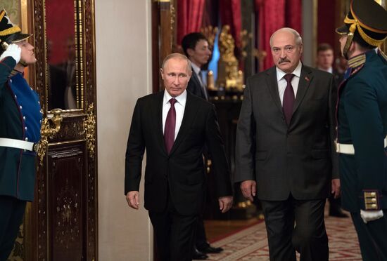 President of Russia Putin meets with Belarus President Lukashenko