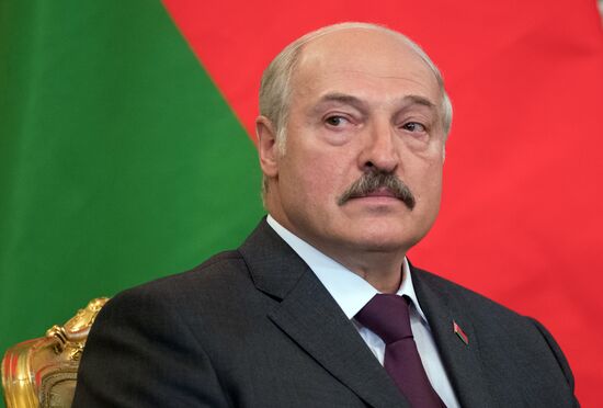 President of Russia Putin meets with Belarus President Lukashenko