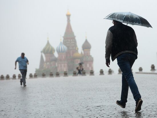Rain in Moscow
