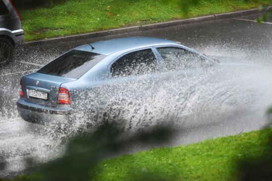 Rain in Moscow
