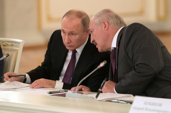 Russia, Belarus Presidents Putin and Lukashenko attend Union State's Supreme State Council meeting