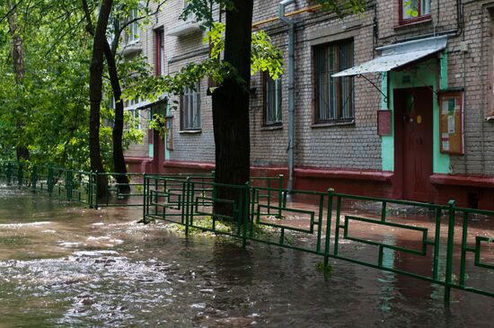 Rain in Moscow