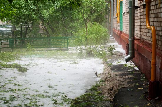 Rain in Moscow