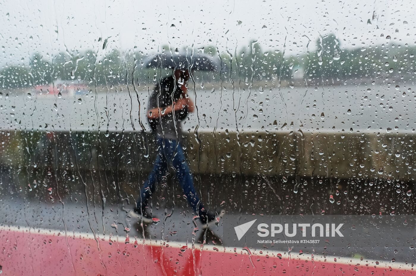 Rain in Moscow